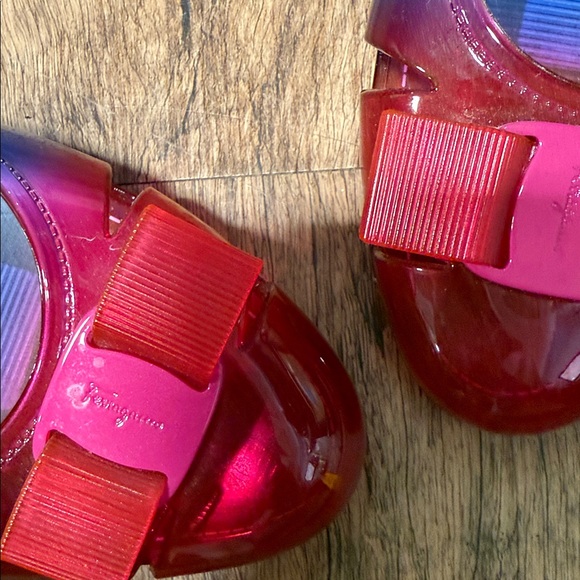 Salvatore Ferragamo Women's Gradient Flats with Bow - Picture 5 of 5